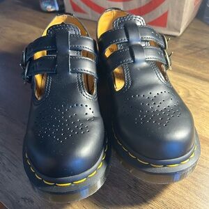 Doc Marten MaryJanes